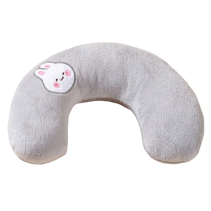 These soft, furry cat pillows provide ultimate relaxation and comfort, offering a travel-friendly, calming companion for your feline friend on the go.